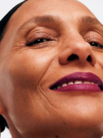 <strong>Luminous Glow</strong>